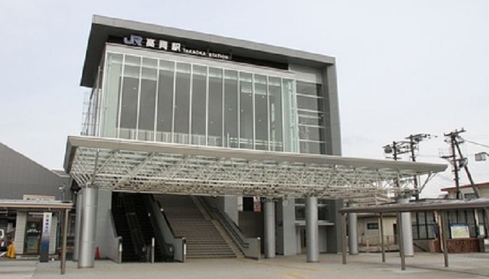 高岡駅